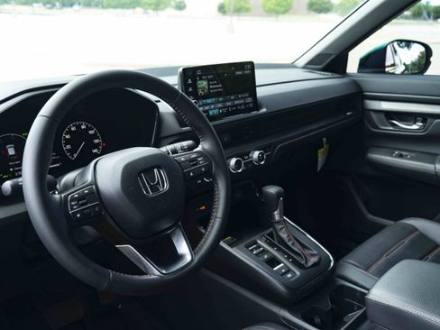 Used 2025 Honda CR-V Sport-L image 16