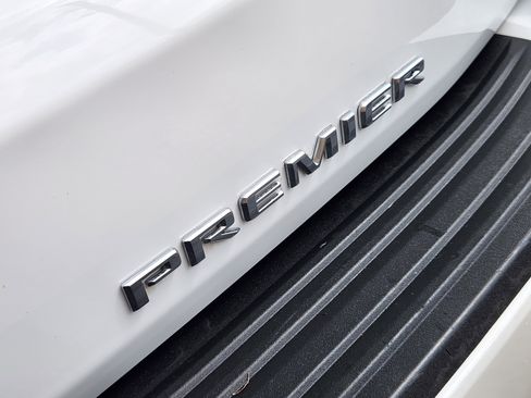 Certified 2024 Chevrolet Tahoe Premier image 13