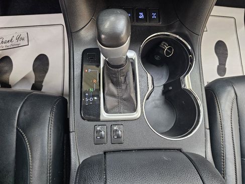 Used 2015 Toyota Highlander XLE AWD/4WD image 37