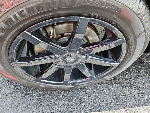 Used 2018 Ford Explorer Sport image 5