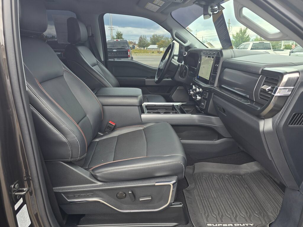 Certified 2024 Ford F250 Lariat w/ Black Appearance Package AWD/4WD image 12
