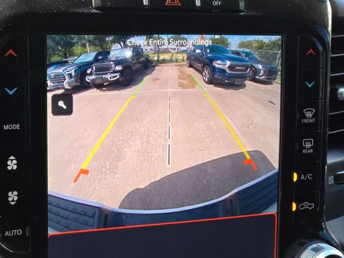 Used 2024 RAM 2500 Laramie AWD/4WD image 18