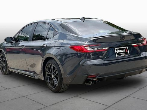 Used 2026 Toyota Camry SE FWD image 12