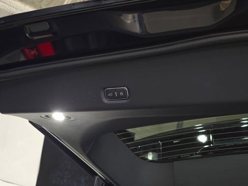 New 2026 Ford Expedition Tremor image 13