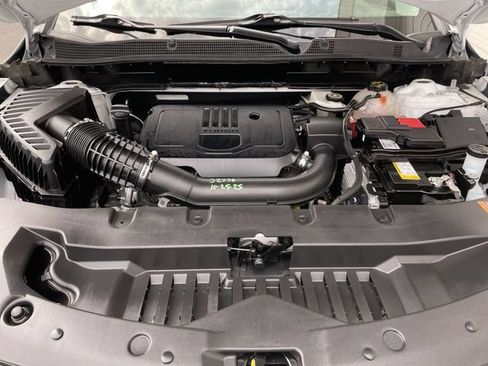 Used 2024 Chevrolet Blazer LT AWD/4WD image 24