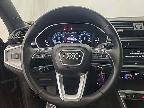 Used 2025 Audi Q3 2.0T Premium AWD/4WD image 27
