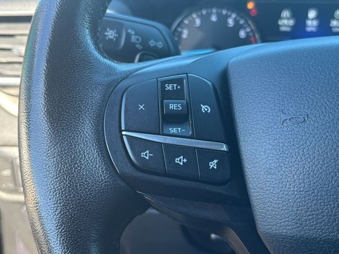 Used 2020 Ford Explorer XLT w/ Equipment Group 202A image 18