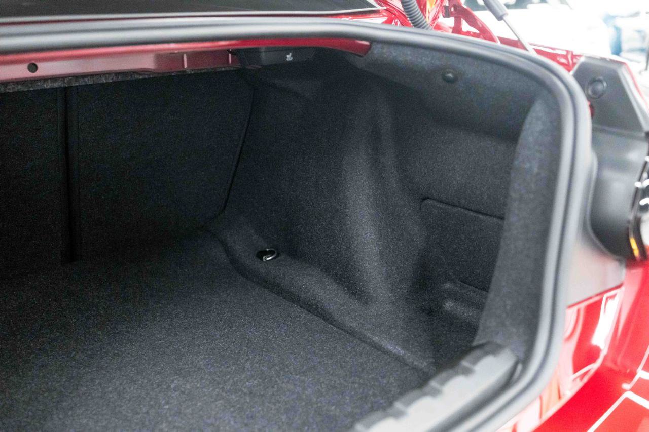 Used 2026 BMW M2 w/ Lighting Package RWD image 79
