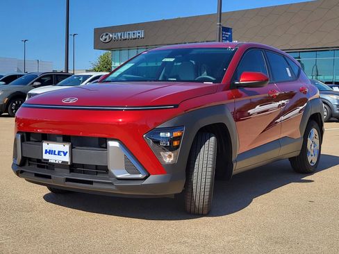 New 2026 Hyundai Kona SE FWD image 2