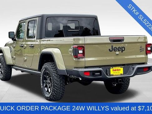 New 2025 Jeep Gladiator Willys image 3