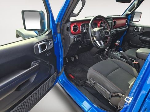Used 2021 Jeep Gladiator Rubicon AWD/4WD image 24