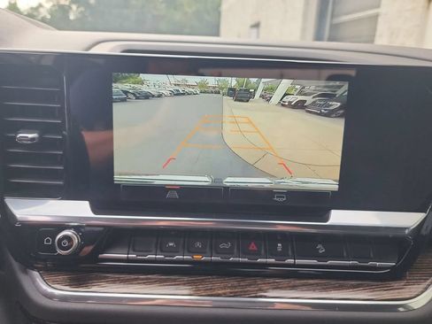 Certified 2024 GMC Sierra 1500 Elevation w/ X31 Off-Road Package AWD/4WD image 15