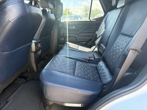 Used 2026 Toyota 4Runner Platinum AWD/4WD image 19