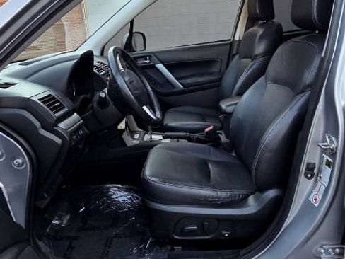 Used 2014 Subaru Forester 2.5i Limited AWD/4WD image 12