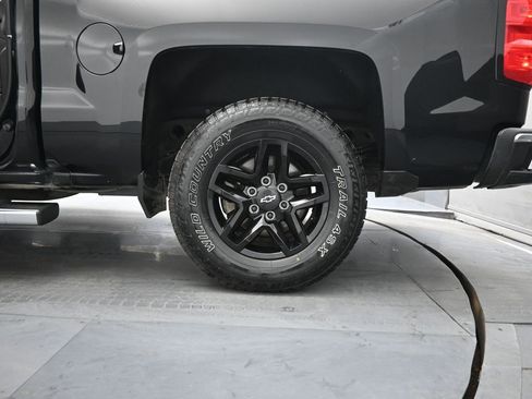 Used 2017 Chevrolet Silverado 1500 LT w/ LT Eassist Package image 19