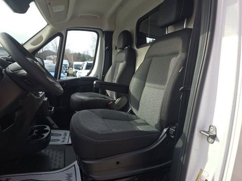 New 2026 RAM ProMaster 2500 image 9