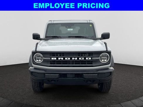 New 2026 Ford Bronco 2-Door AWD/4WD image 8