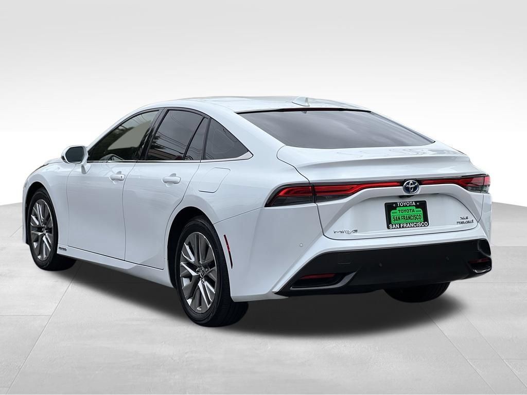 Certified 2022 Toyota Mirai w/ Advanced Technology Package RWD image 3