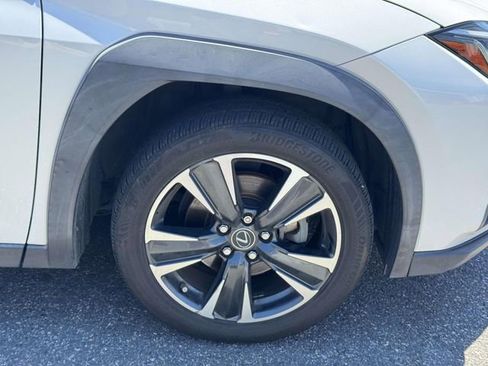 Used 2020 Lexus UX 250h w/ Premium Package AWD/4WD image 7