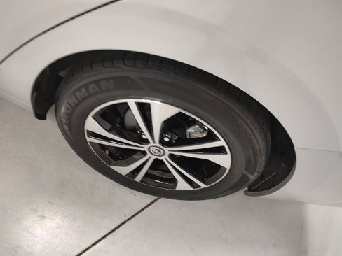 Used 2023 Nissan Sentra SV image 14