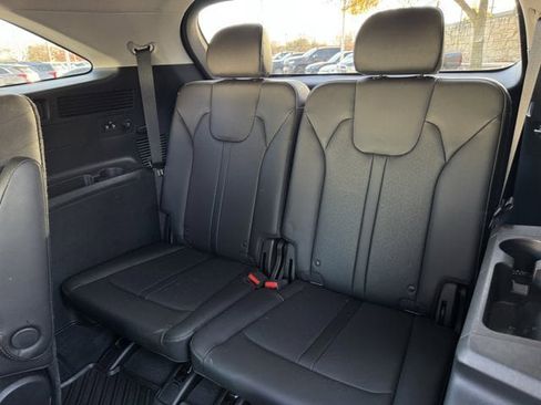 Used 2023 Kia Sorento SX image 32