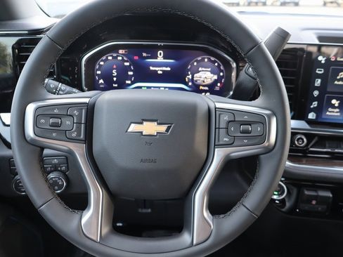 New 2026 Chevrolet Silverado 1500 LT w/ Convenience Package II image 5