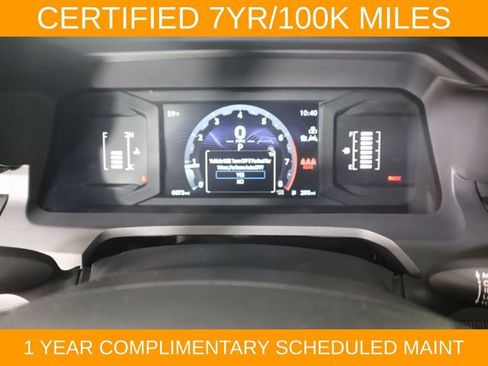 Used 2025 Toyota Tacoma SR w/ SR Upgrade Package AWD/4WD image 22