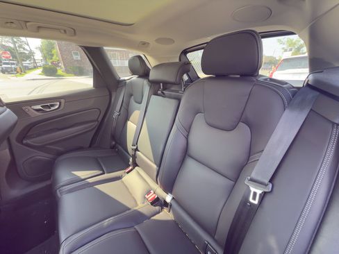 Certified 2023 Volvo XC60 B6 Ultimate image 26