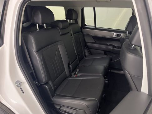 Used 2025 Hyundai Santa Fe SEL image 21