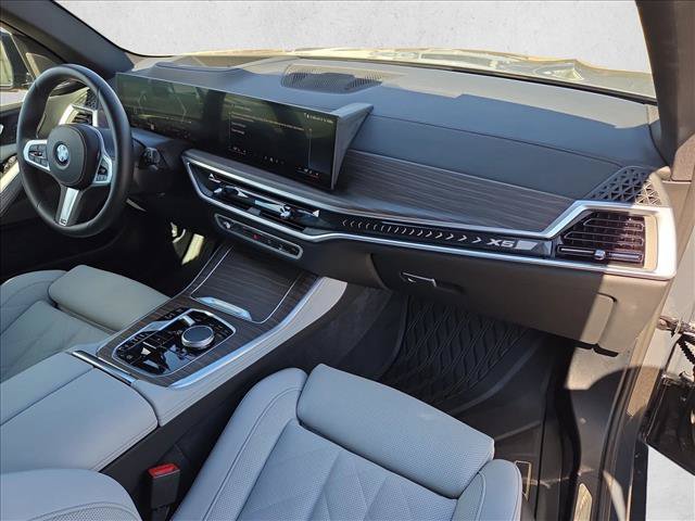 Used 2026 BMW X5 xDrive40i w/ M Sport Package AWD/4WD image 30