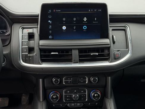 Used 2024 Chevrolet Tahoe Z71 w/ Off-Road Capability Package image 17