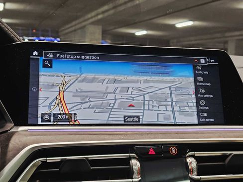 Used 2022 BMW X5 xDrive40i w/ Parking Assistance Package image 14