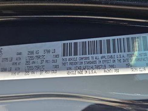 Used 2017 Jeep Wrangler Unlimited Rubicon image 22