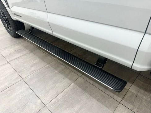 New 2026 Ford F250 Platinum image 30
