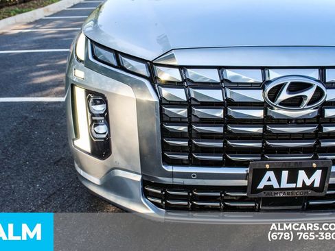 Used 2024 Hyundai Palisade Calligraphy FWD image 11