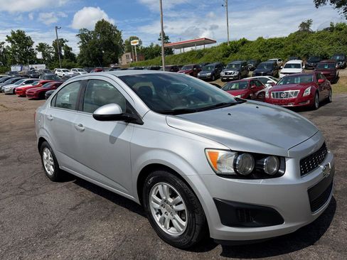 Used 2013 Chevrolet Sonic LT FWD image 3