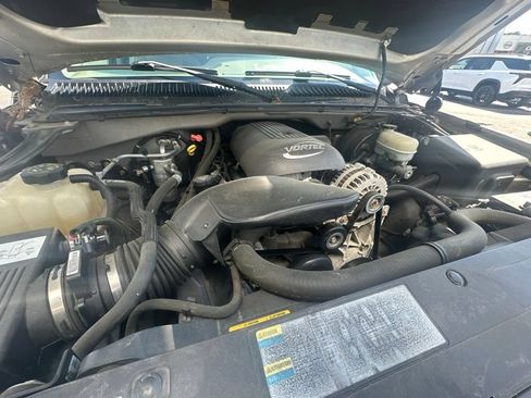Used 2005 Chevrolet Silverado 1500 LT w/ Light Duty Power Package RWD image 11