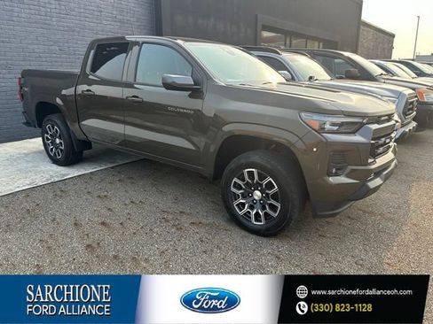 Used 2023 Chevrolet Colorado LT w/ LT Convenience Package III AWD/4WD image 1