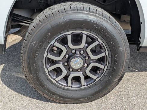 Used 2022 RAM 3500 Limited AWD/4WD image 8