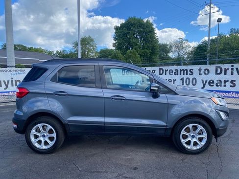 Used 2018 Ford EcoSport SE FWD image 2