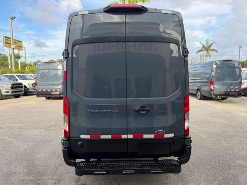 Used 2020 Ford Transit 250 148 High Roof Extended RWD image 4
