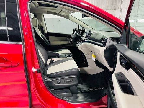 New 2026 Honda Odyssey Elite image 38