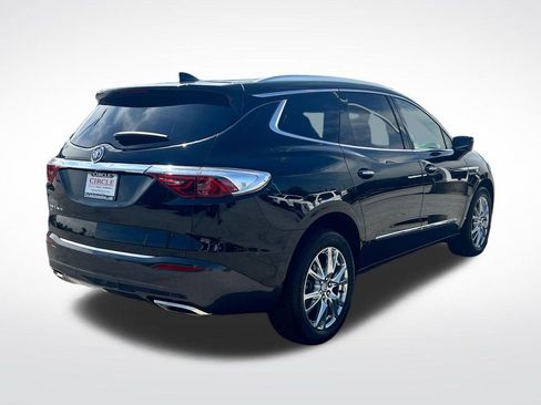 Used 2023 Buick Enclave Essence w/ Experience Buick Package AWD/4WD image 8