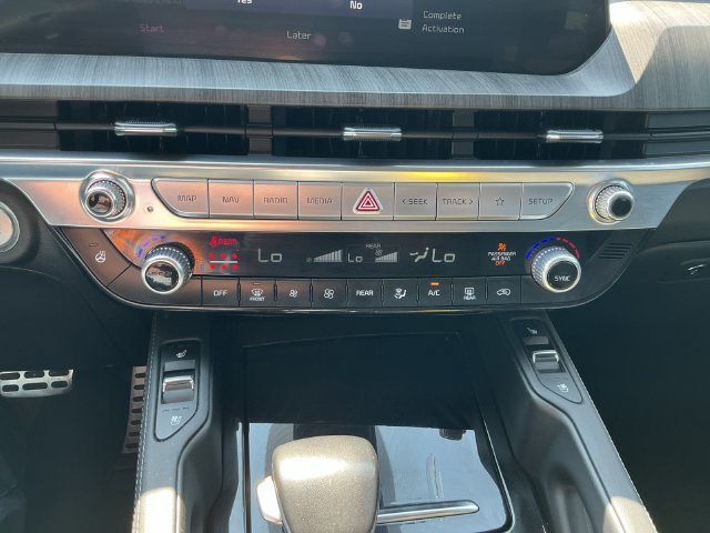 Used 2023 Kia Telluride SX AWD/4WD image 17