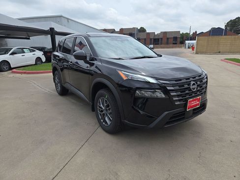 New 2026 Nissan Rogue S FWD image 7