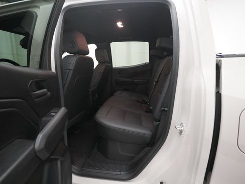 Used 2026 Chevrolet Colorado Trail Boss AWD/4WD image 21