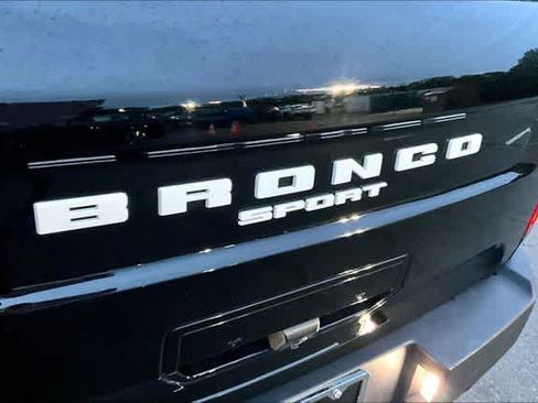Used 2021 Ford Bronco Sport Outer Banks AWD/4WD image 24