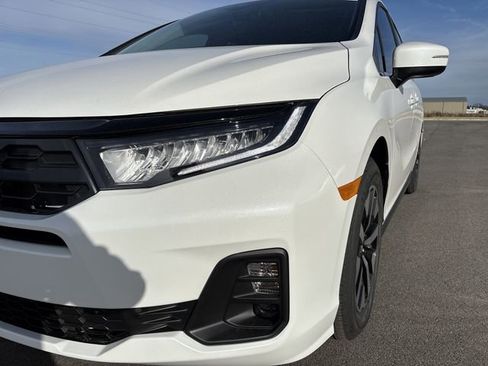 New 2026 Honda Odyssey EX-L image 9