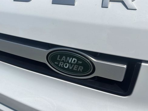 Used 2020 Land Rover Defender 110 S AWD/4WD image 21