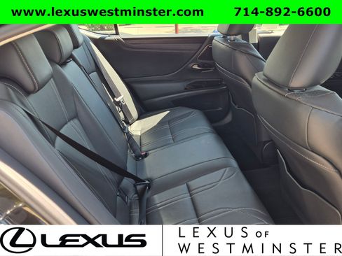 Certified 2024 Lexus ES 300h w/ Accessory Package (Z1) FWD image 7
